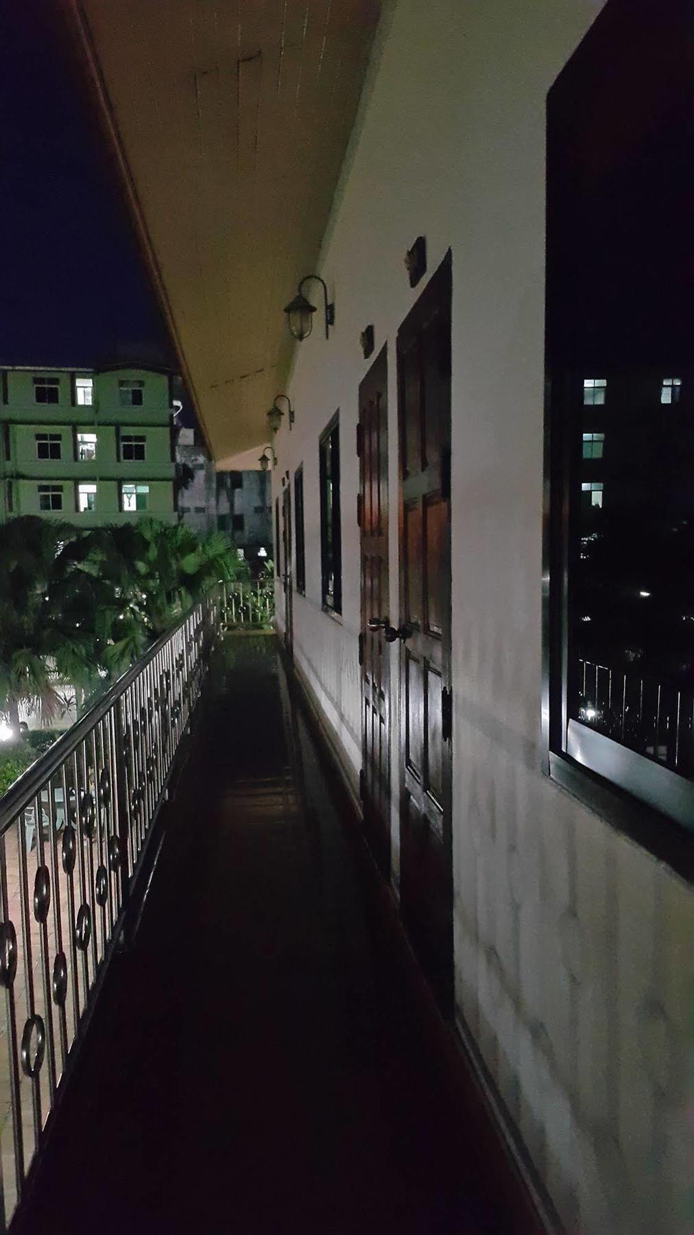 Sadudee Mansion Hotel Surat Thani Exterior photo
